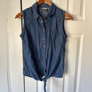 Dynamite Denim Polka Dot Sleeveless Tie Front Blouse Size Medium